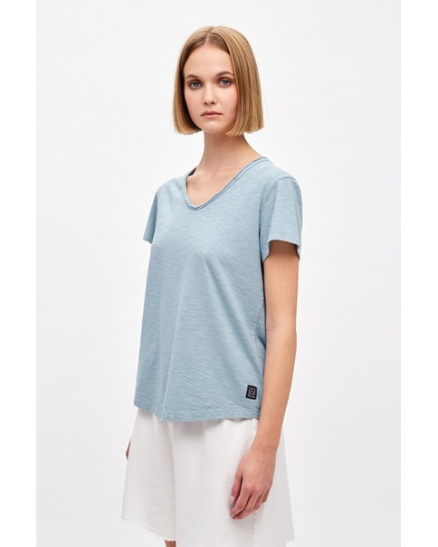 V-neck T-Shirt V-neck T-Shirt
