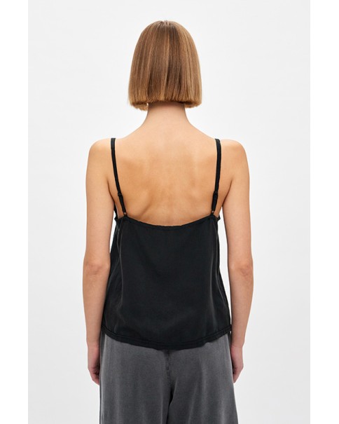 Loose Fit Tank Top Loose Fit Tank Top